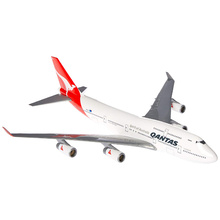 Qantas B747-400 (Old Livery) 1/250